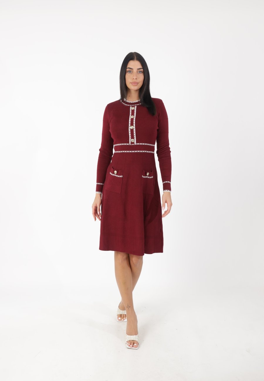 Платье Elara Jumper dress, Rot/Bordeaux
Платье Elara Jumper dress, Rot/Bordeaux