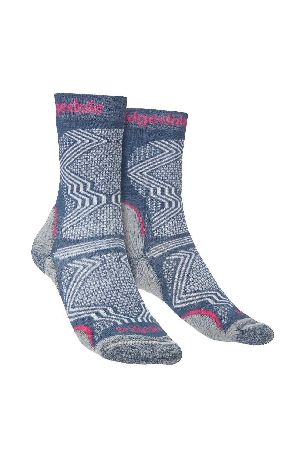 Сверхлегкие походные носки Coolmax Performance T2 Bridgedale, синий
Сверхлегкие походные носки Coolmax Performance T2 Bridgedale, синий