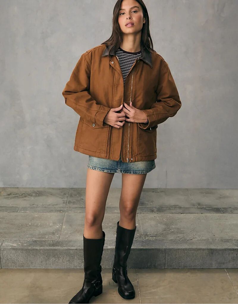 Парка Stradivarius Contrast с эффектом кожи цвета ржавчины
Парка Stradivarius Contrast с эффектом кожи цвета ржавчины