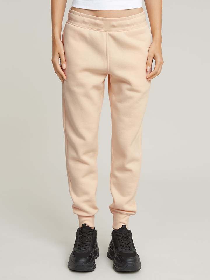 Оранжевые спортивные штаны G-Star
Оранжевые спортивные штаны G-Star