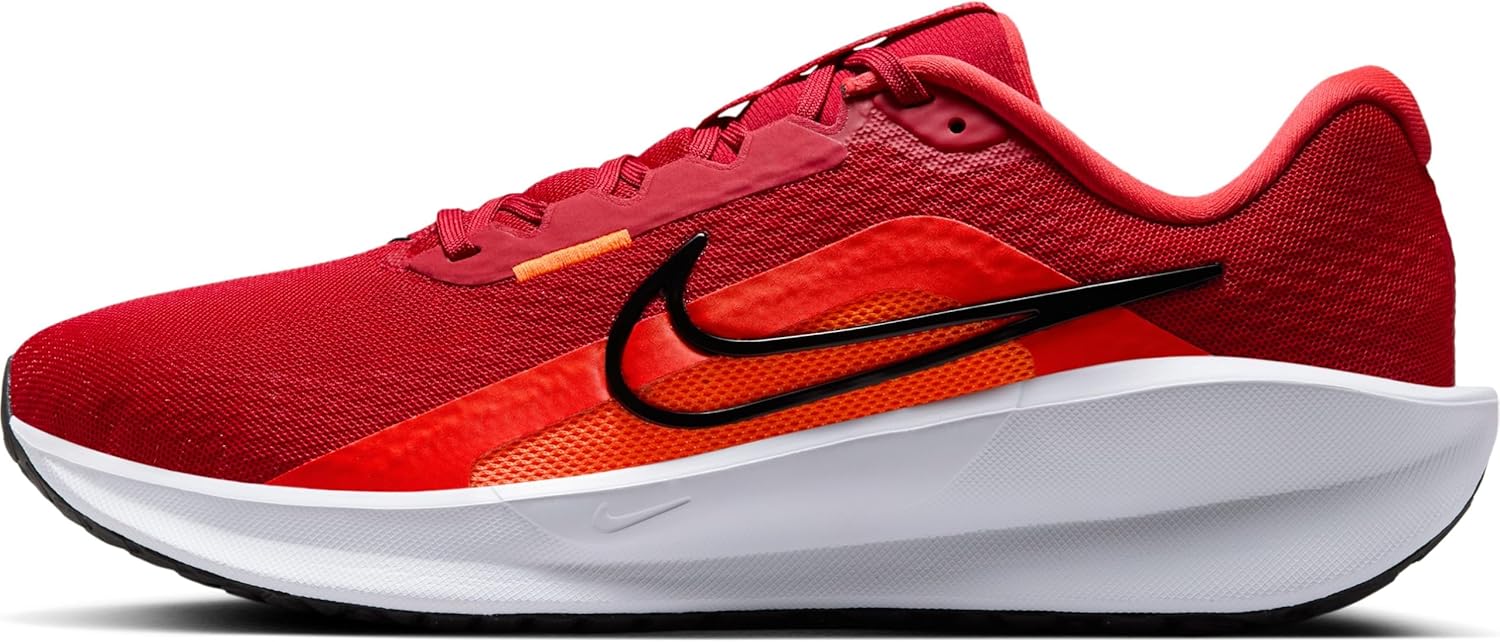 Мужские кроссовки Nike на шнуровке, черный/красный/алый
Мужские кроссовки Nike на шнуровке, черный/красный/алый