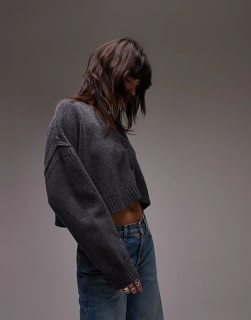 Topshop – Кардиган из высококачественной мериносовой шерсти антрацитового цвета, свободного кроя
Topshop – Кардиган из высококачественной мериносовой шерсти антрацитового цвета, свободного кроя