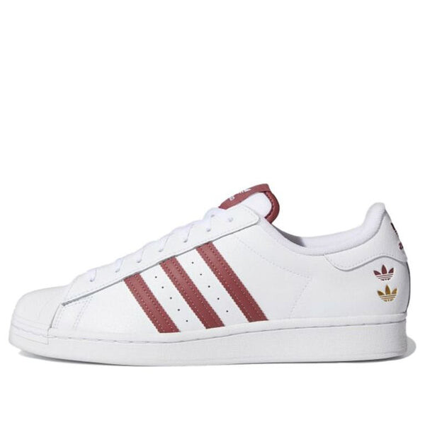 Кроссовки мужские Adidas Superstar с логотипами бренда, белый
Кроссовки мужские Adidas Superstar с логотипами бренда, белый