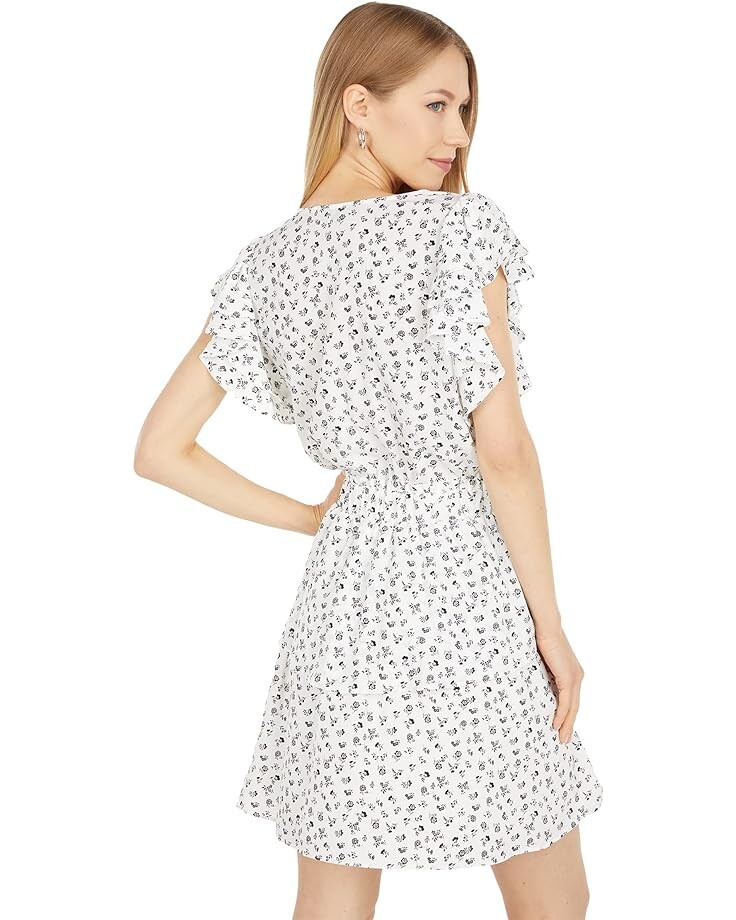 Платье 1.STATE V-Neck Smocked Ruffle Dress, цвет Delicate Flower White
Платье 1.STATE V-Neck Smocked Ruffle Dress, цвет Delicate Flower White