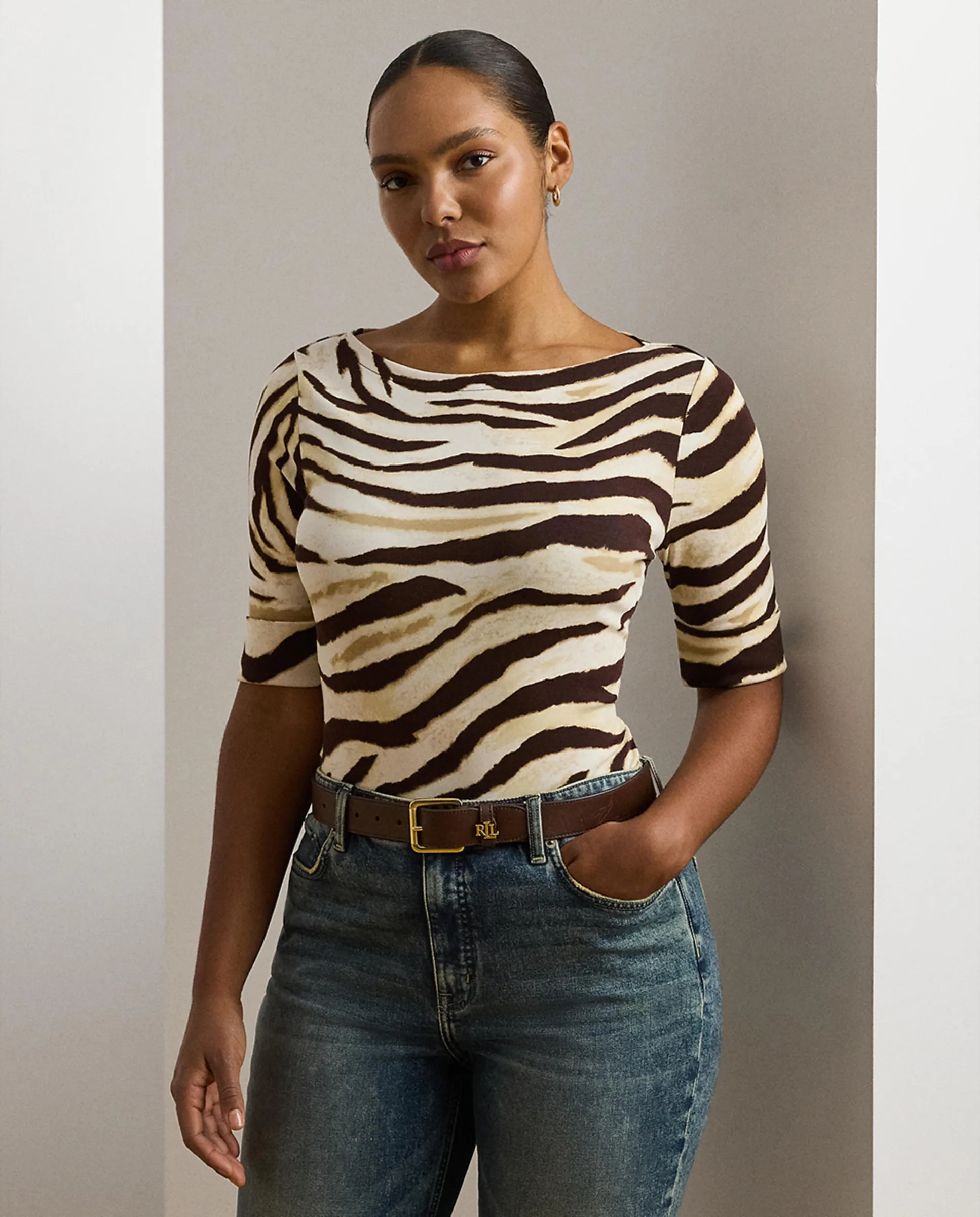 Женская хлопковая футболка Lauren Ralph Lauren Woman, кремовый
Женская хлопковая футболка Lauren Ralph Lauren Woman, кремовый