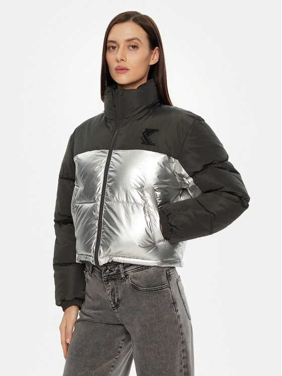 Пуховик стандартного кроя Karl Kani, черный
Пуховик стандартного кроя Karl Kani, черный