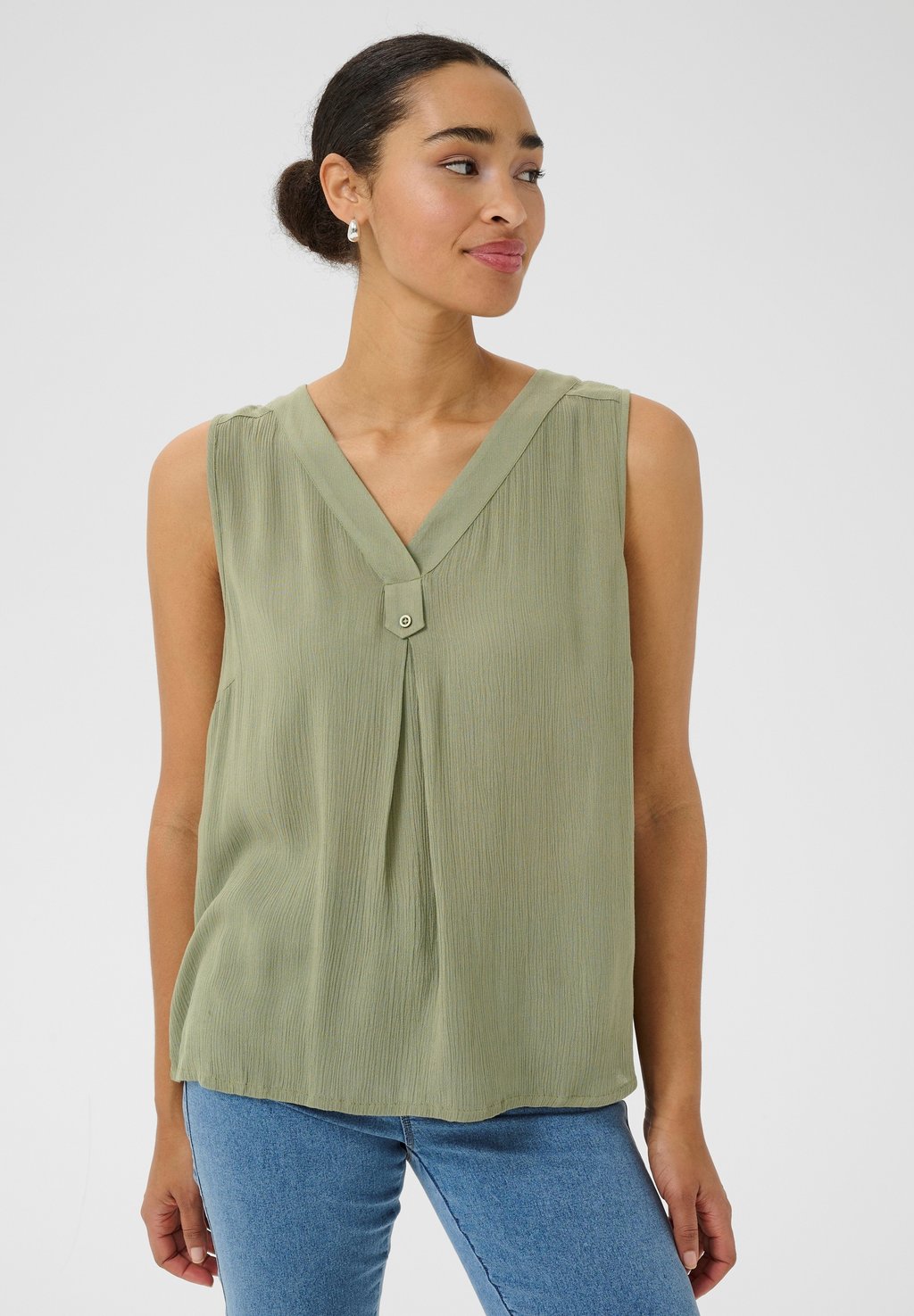 Топ KACIARA AMBER Kaffe, цвет Vetiver
Топ KACIARA AMBER Kaffe, цвет Vetiver