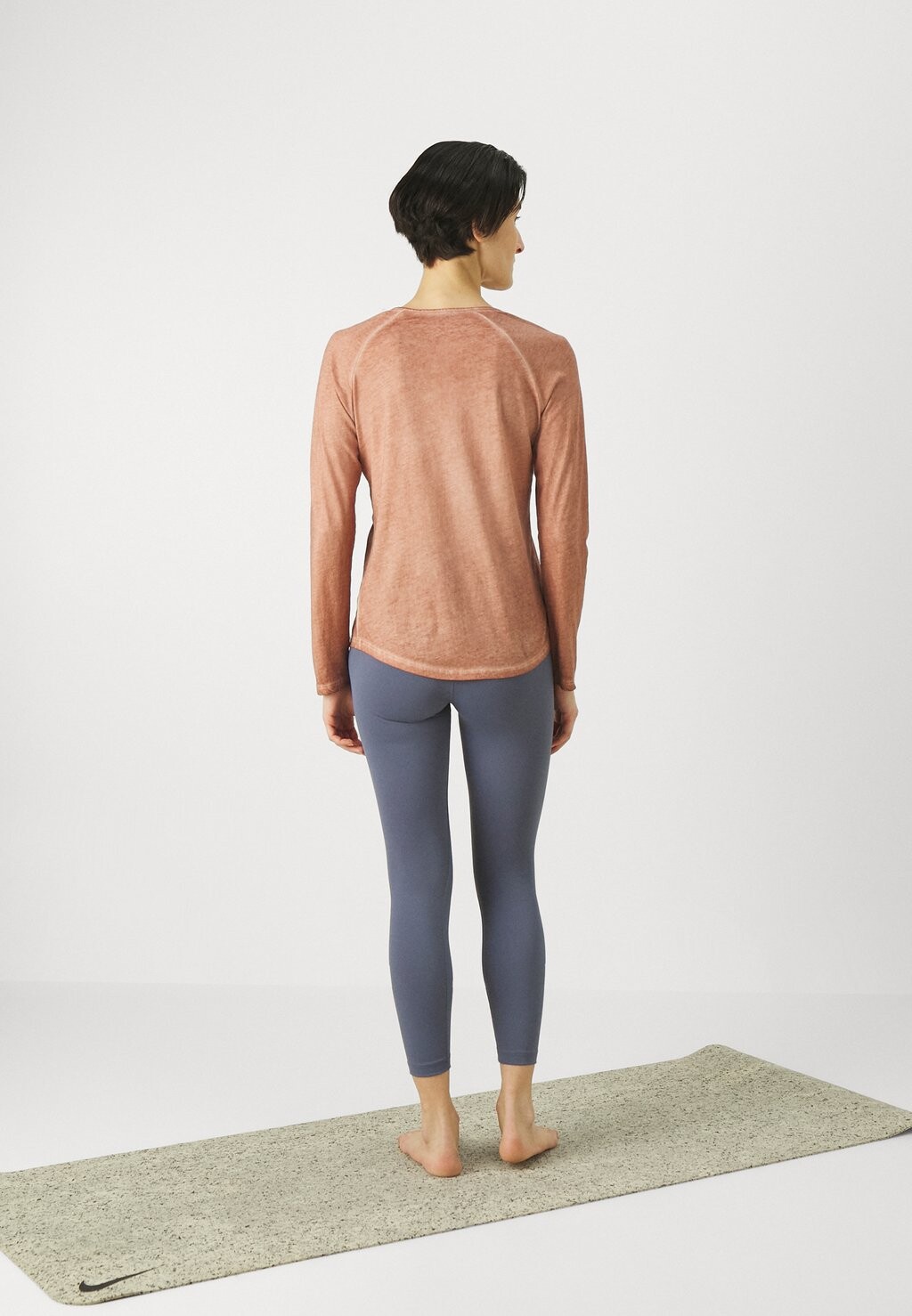 Топ с длинным рукавом Bionikara Yogasearcher, розовый
Топ с длинным рукавом Bionikara Yogasearcher, розовый