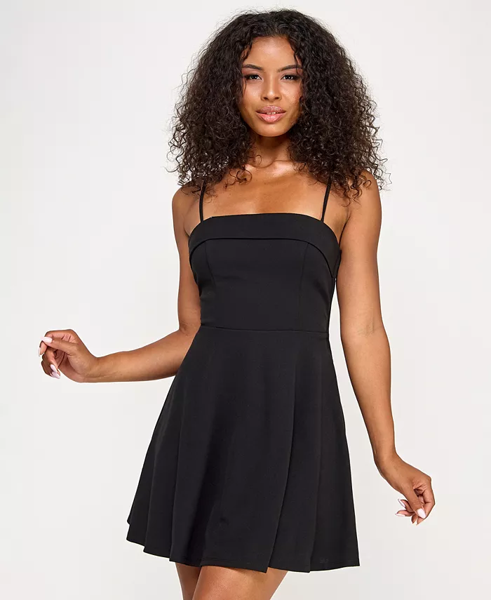 Платье-клеш для юниоров из крепа-скуба City Studios
Платье-клеш для юниоров из крепа-скуба City Studios