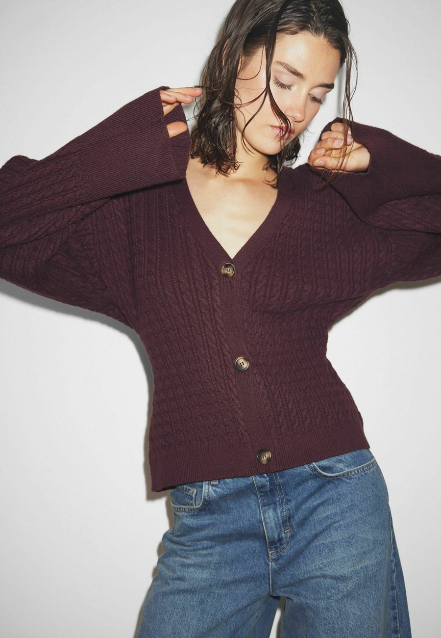 Кардиган Noella Cardigan, Winetasting/Red
Кардиган Noella Cardigan, Winetasting/Red
