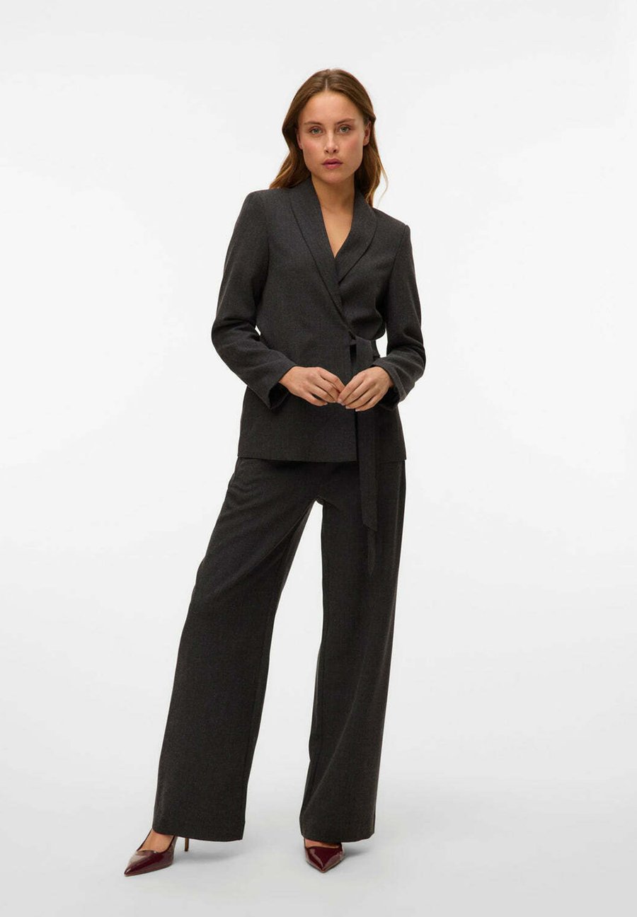 Брюки Vero Moda Trousers, Grigio Scuro/Dark Grey
Брюки Vero Moda Trousers, Grigio Scuro/Dark Grey