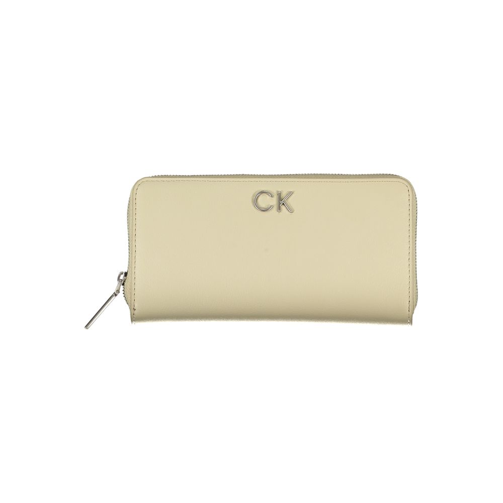 Элегантный бежевый кошелек на молнии с блокировкой RFID Calvin Klein
Элегантный бежевый кошелек на молнии с блокировкой RFID Calvin Klein