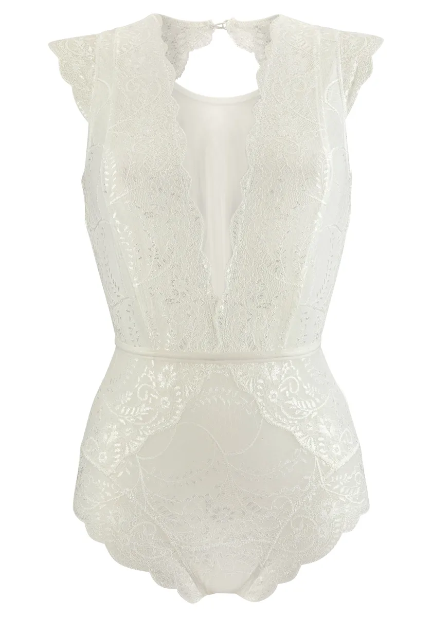 Боди LASCANA, выполненное из прозрачного кружева и сетчатых вставок, сексуальное нижнее белье, кремовый
Боди LASCANA, выполненное из прозрачного кружева и сетчатых вставок, сексуальное нижнее белье, кремовый