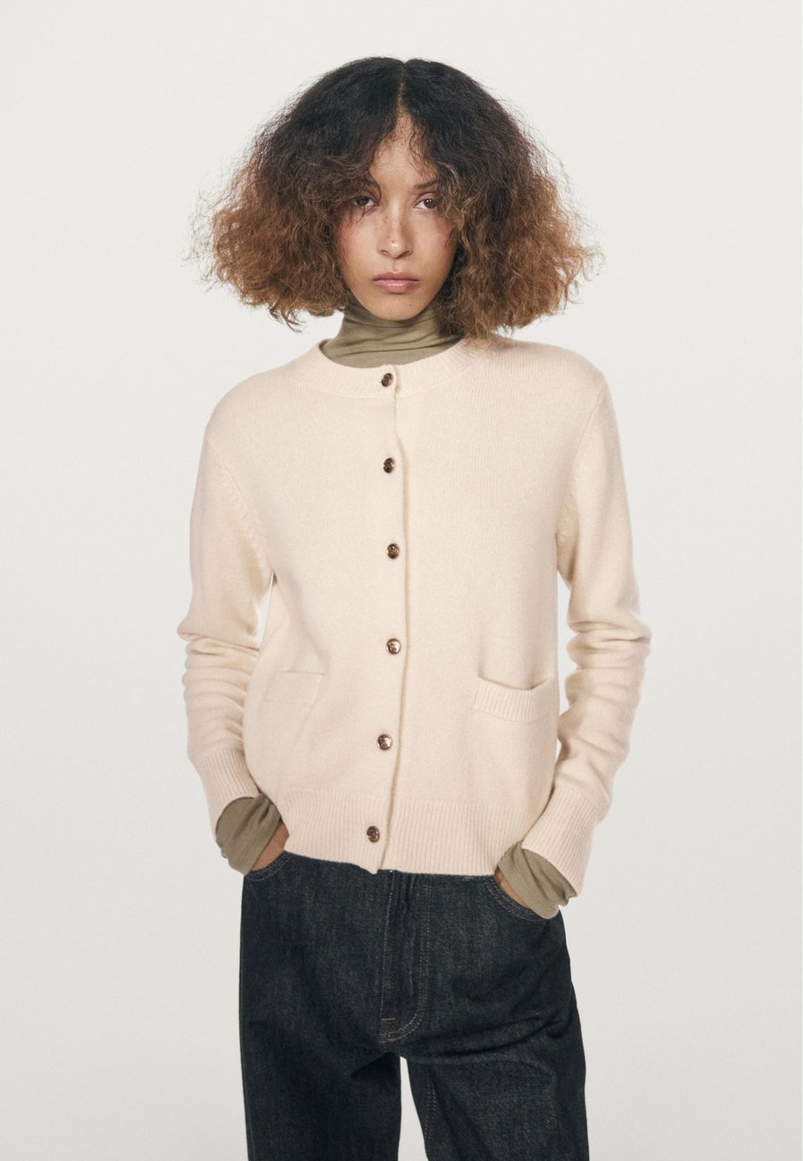 Кардиган Massimo Dutti Cardigan, Beige
Кардиган Massimo Dutti Cardigan, Beige