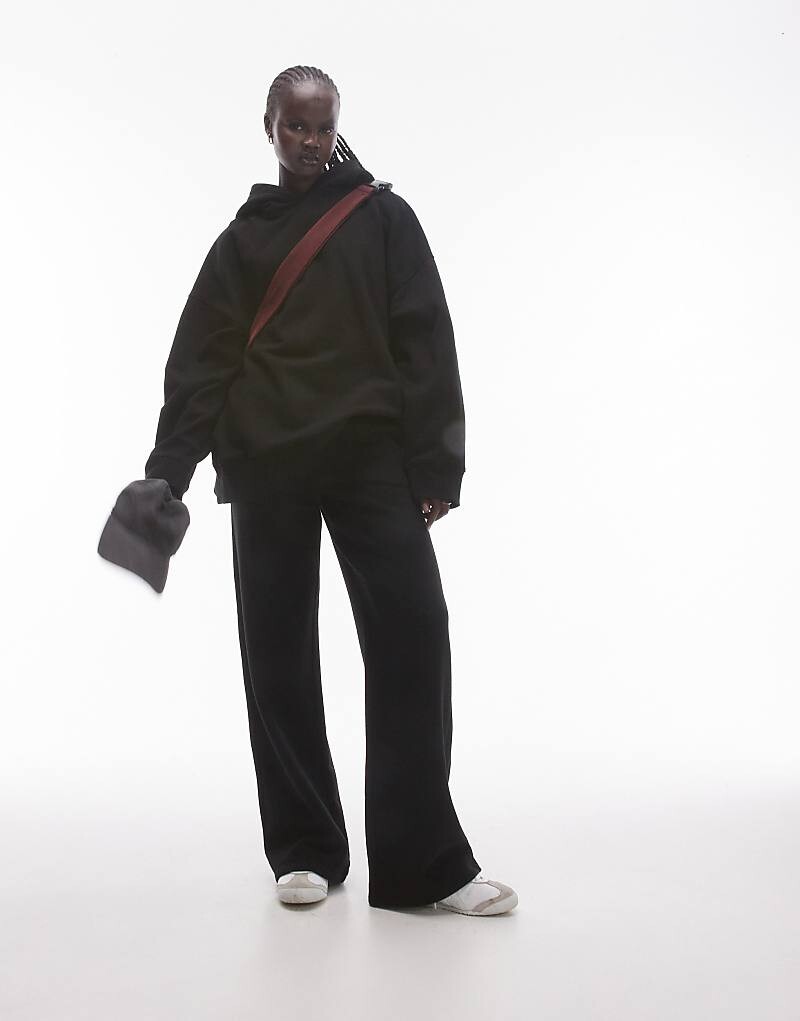 Topshop – Черные джоггеры прямого кроя, часть комплекта
Topshop – Черные джоггеры прямого кроя, часть комплекта