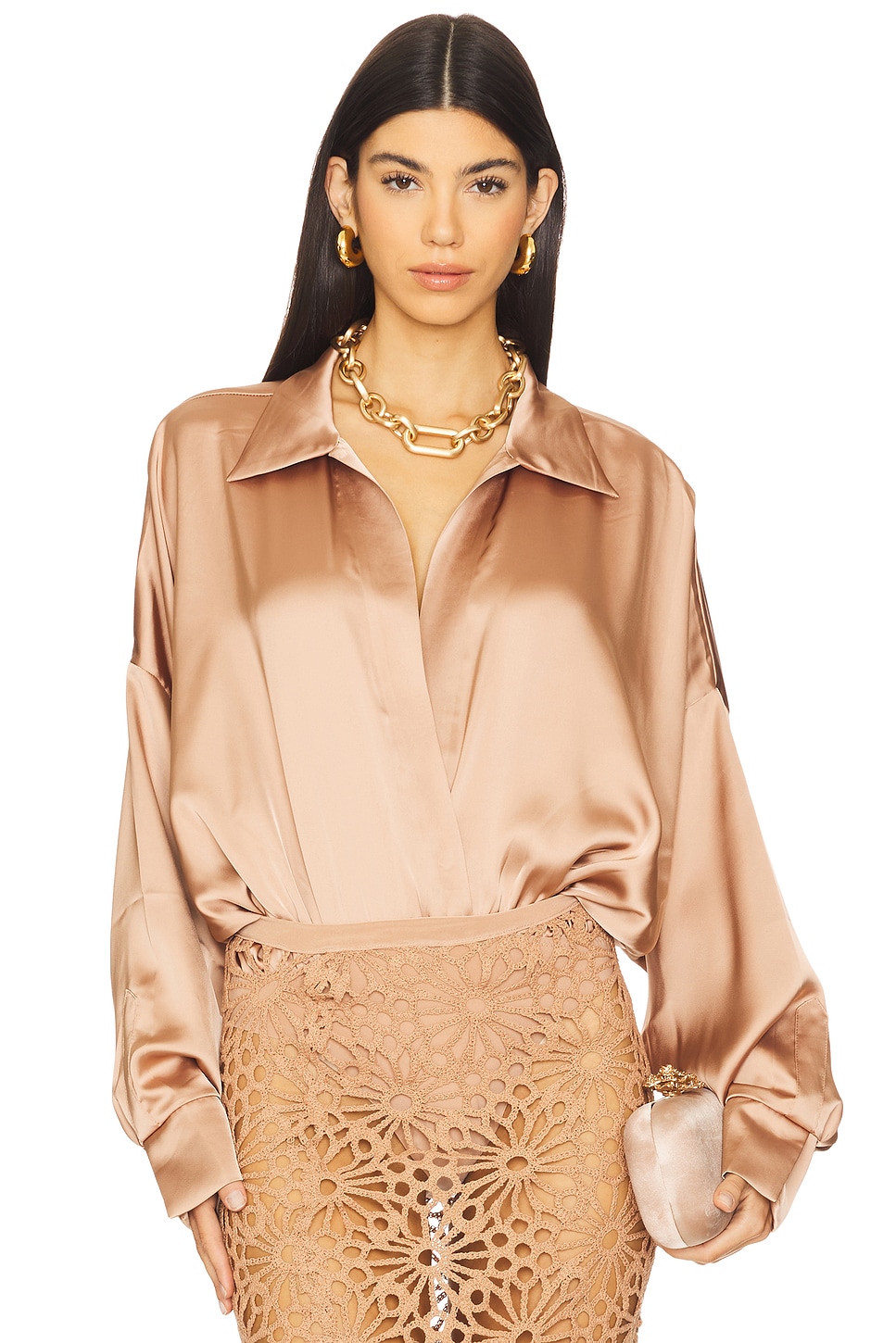 Супер-большой боди-бодик с мужским вырезом Norma Kamali, cappuccino 
Супер-большой боди-бодик с мужским вырезом Norma Kamali, cappuccino