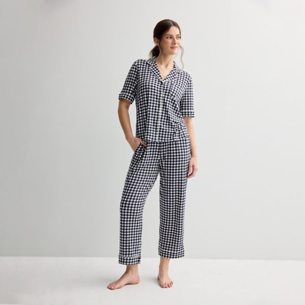 Женский уютный комплект пижамы с короткими рукавами и V-образным вырезом Draper James, цвет navy gingham
Женский уютный комплект пижамы с короткими рукавами и V-образным вырезом Draper James, цвет navy gingham