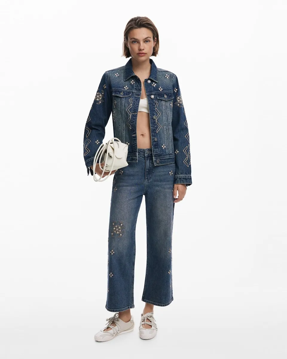 Женские ковбойские брюки с зеркальной отделкой Desigual, синий
Женские ковбойские брюки с зеркальной отделкой Desigual, синий