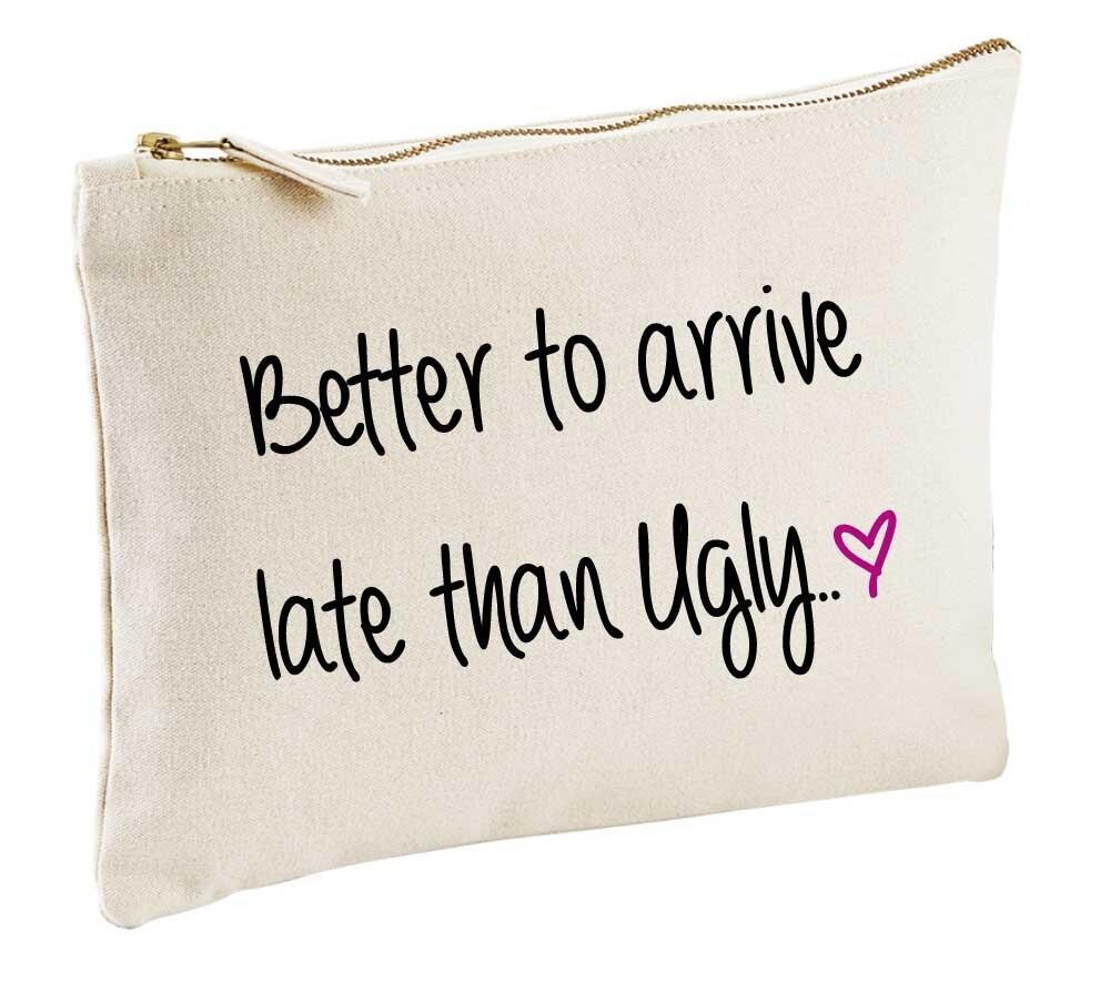 Лучше прийти поздно, чем уродливая натуральная косметичка 60 SECOND MAKEOVER, бежевый
Лучше прийти поздно, чем уродливая натуральная косметичка 60 SECOND MAKEOVER, бежевый