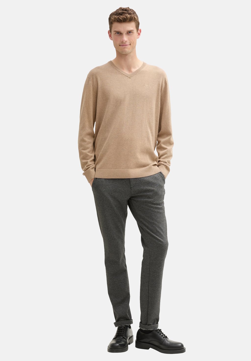 Джемпер V-NECK TOM TAILOR, светло-коричневый
Джемпер V-NECK TOM TAILOR, светло-коричневый