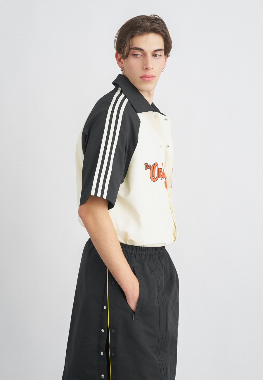 Юбка Adidas Originals SKIRT, Black
Юбка Adidas Originals SKIRT, Black