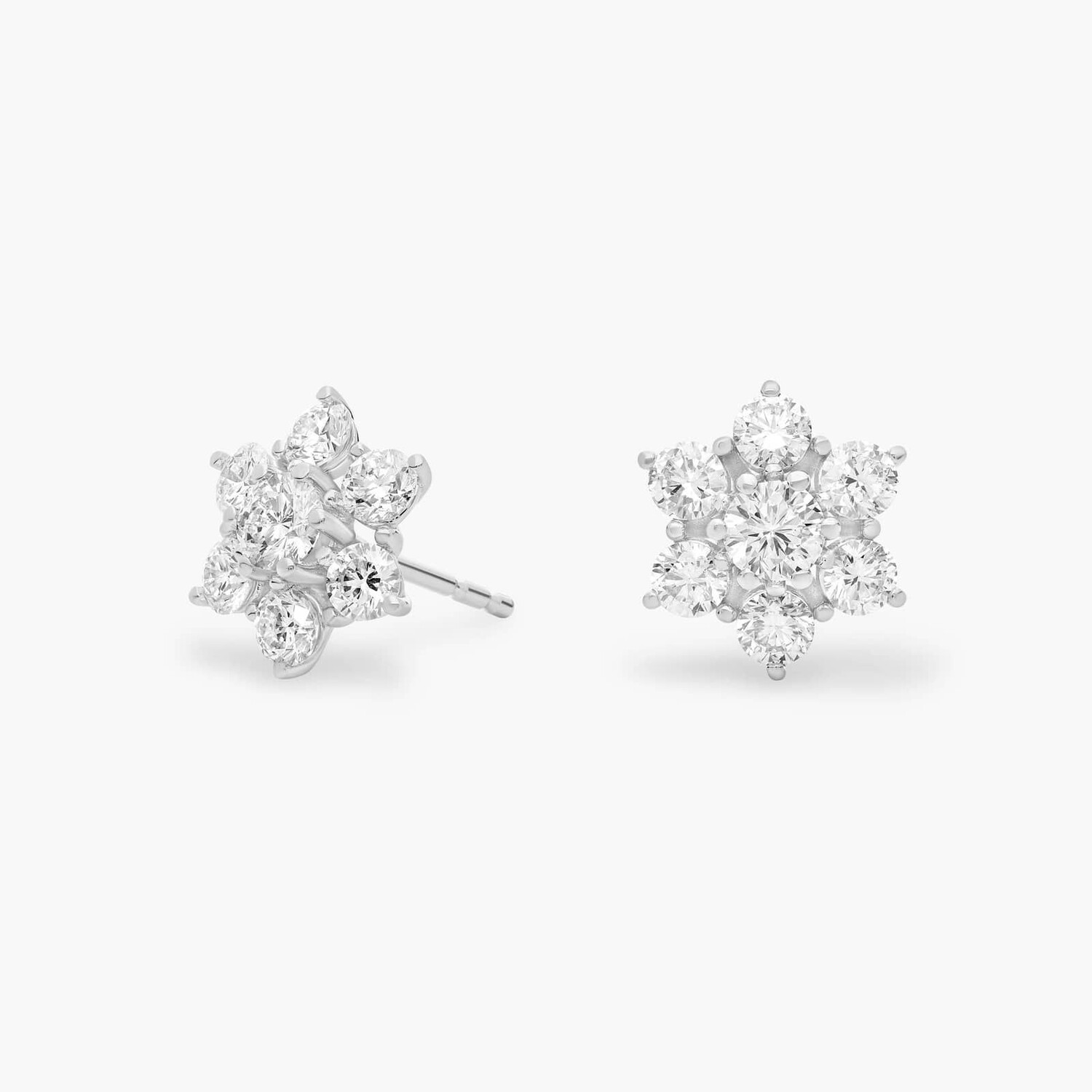 Серьги-гвоздики с бриллиантами Fleur из 18-каратного белого золота (1 1/2 карата) Blue Nile
Серьги-гвоздики с бриллиантами Fleur из 18-каратного белого золота (1 1/2 карата) Blue Nile
