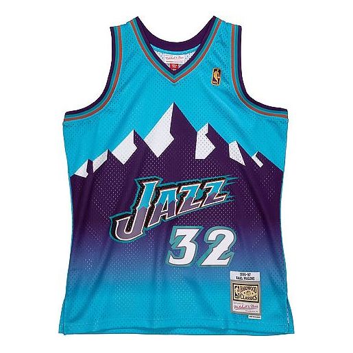 Баскетбольное джерси Mitchell & Ness NBA Swingman Jersey 'Utah Jazz - Karl Malone 1996-97'
Баскетбольное джерси Mitchell & Ness NBA Swingman Jersey 'Utah Jazz - Karl Malone 1996-97'