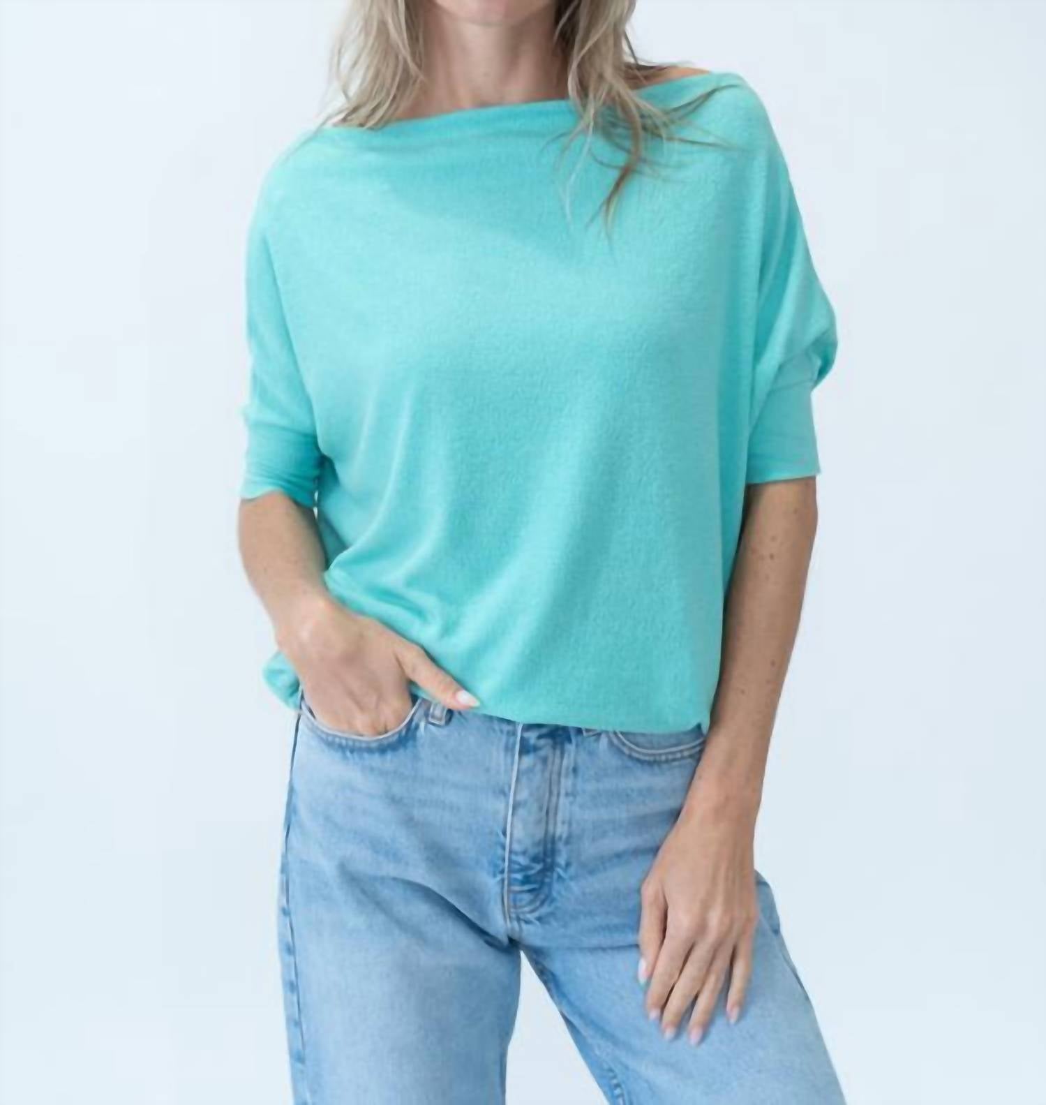 Короткий рукав топ универсальный в островном зеленом SIX/FIFTY
Короткий рукав топ универсальный в островном зеленом SIX/FIFTY