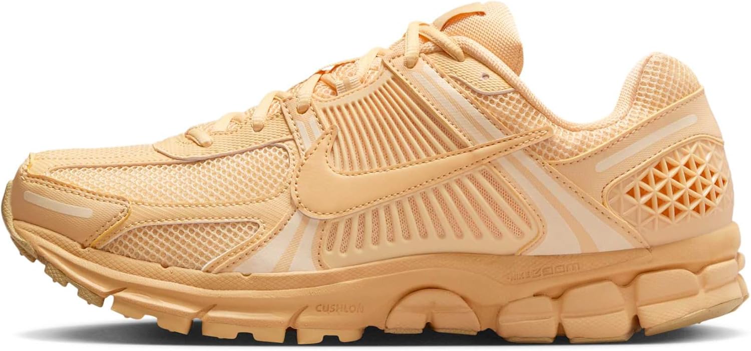 Мужские кроссовки Nike Zoom Vomero 5, золотой
Мужские кроссовки Nike Zoom Vomero 5, золотой