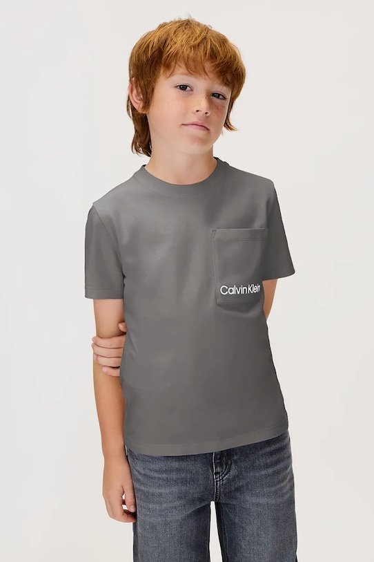 Детская хлопковая футболка Calvin Klein Jeans, серый
Детская хлопковая футболка Calvin Klein Jeans, серый