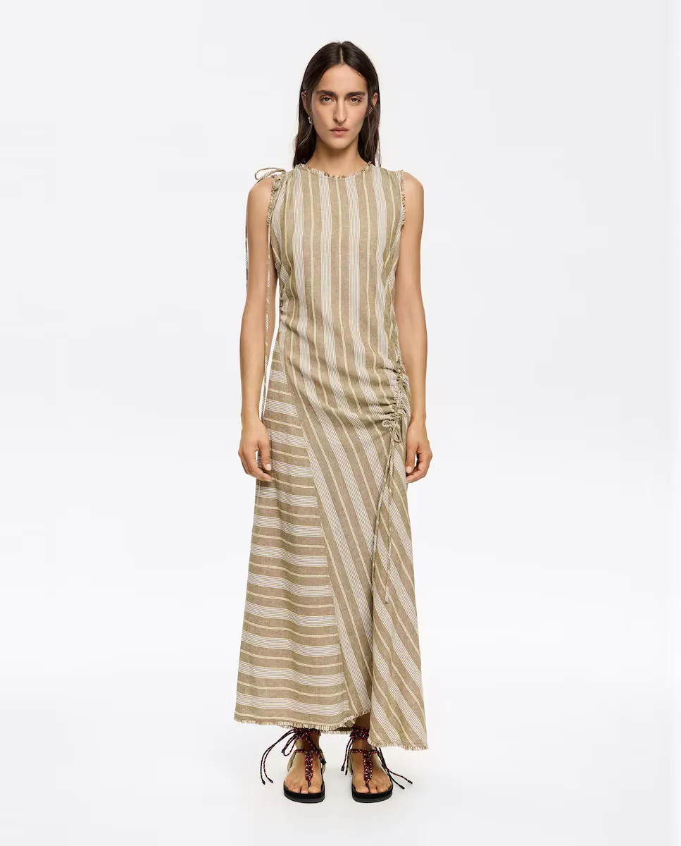 Длинное льняное платье в полоску с бахромой Bimba y Lola, зеленый
Длинное льняное платье в полоску с бахромой Bimba y Lola, зеленый