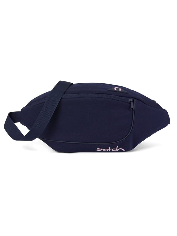 Satch Набедренная сумка Cross Hip Bag Stay Royal синего цвета
Satch Набедренная сумка Cross Hip Bag Stay Royal синего цвета