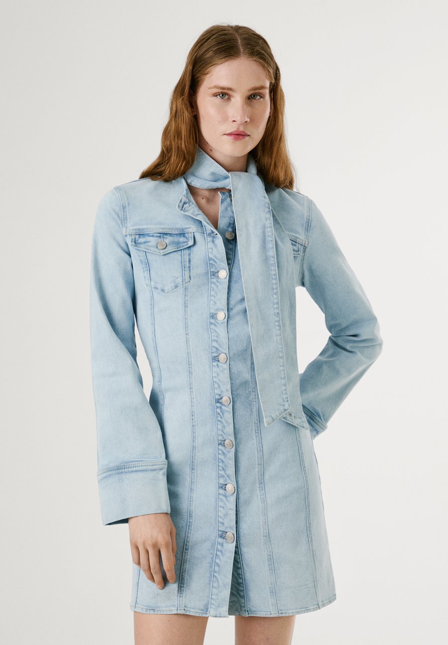 Платье Pepe Jeans ELLA , Blue/Blue Denim
Платье Pepe Jeans ELLA , Blue/Blue Denim