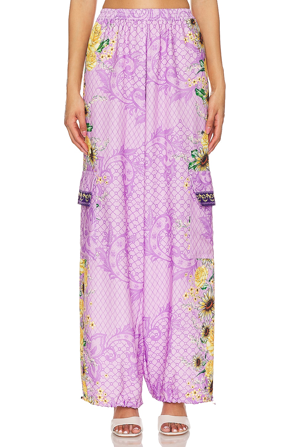 Брюки-Карго x revolve maca Agua Bendita, цвет meadow
Брюки-Карго x revolve maca Agua Bendita, цвет meadow