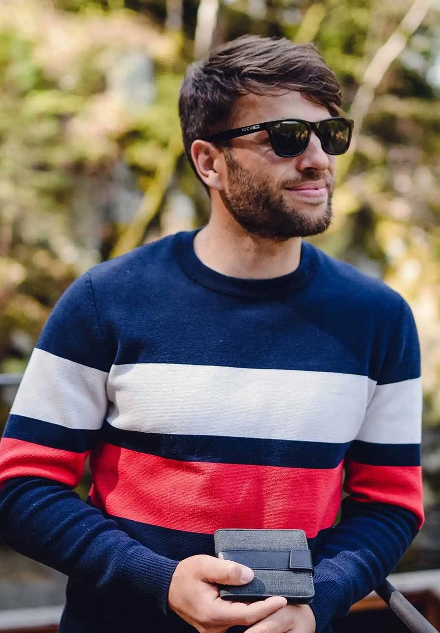 Солнцезащитные очки VUCH TILLY, Black
Солнцезащитные очки VUCH TILLY, Black