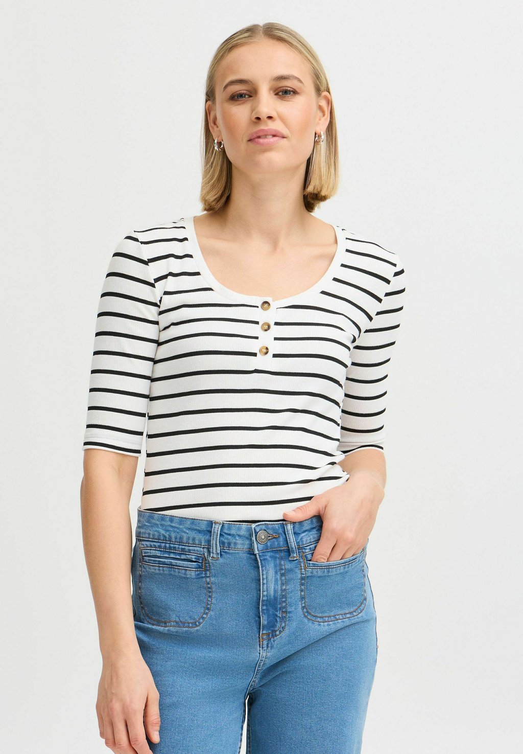 Футболка с принтом Fransa, черный
Футболка с принтом Fransa, черный