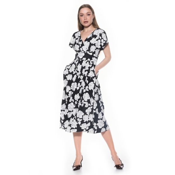 Женское платье-трапеция с драпировкой и рукавами «летучая мышь» Alexia Admor, цвет black white floral
Женское платье-трапеция с драпировкой и рукавами «летучая мышь» Alexia Admor, цвет black white floral