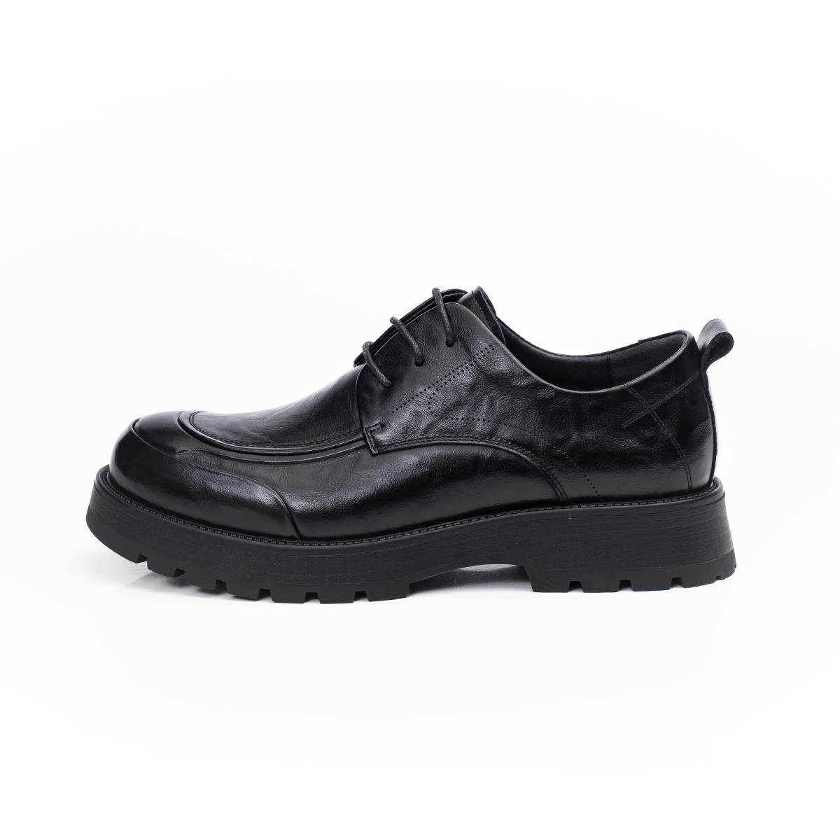AQUASCUTUM Повседневные кожаные туфли мужские низкие черные/коричневые - черные, цвет Black
AQUASCUTUM Повседневные кожаные туфли мужские низкие черные/коричневые - черные, цвет Black