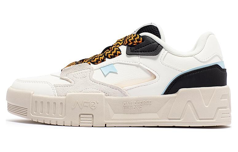 Кеды, скейтборд обувь женская низкая белый/черный синий 361°
Кеды, скейтборд обувь женская низкая белый/черный синий 361°