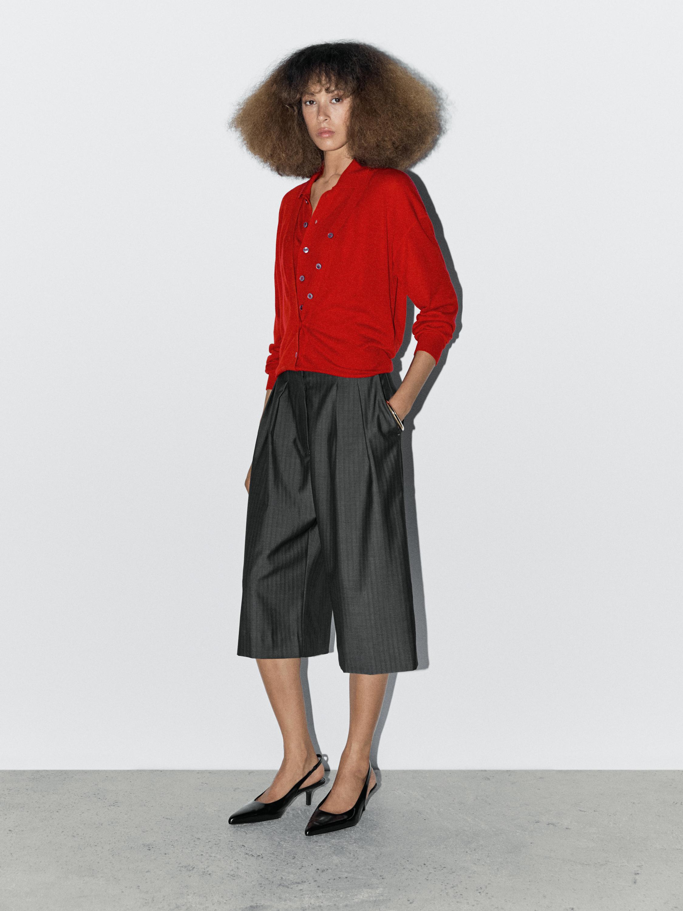 Кардиган из 100% шерсти, многослойная вязка - студия Massimo Dutti, красный
Кардиган из 100% шерсти, многослойная вязка - студия Massimo Dutti, красный