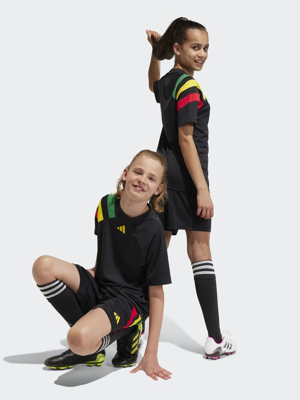 Футболка с принтом Fortore 23 Adidas, цвет black team green team yellow team collegiate red
Футболка с принтом Fortore 23 Adidas, цвет black team green team yellow team collegiate red