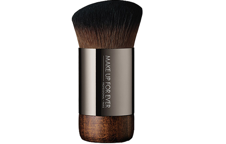 Новая полированная кисть для тональной основы MAKE UP FOR EVER
Новая полированная кисть для тональной основы MAKE UP FOR EVER
