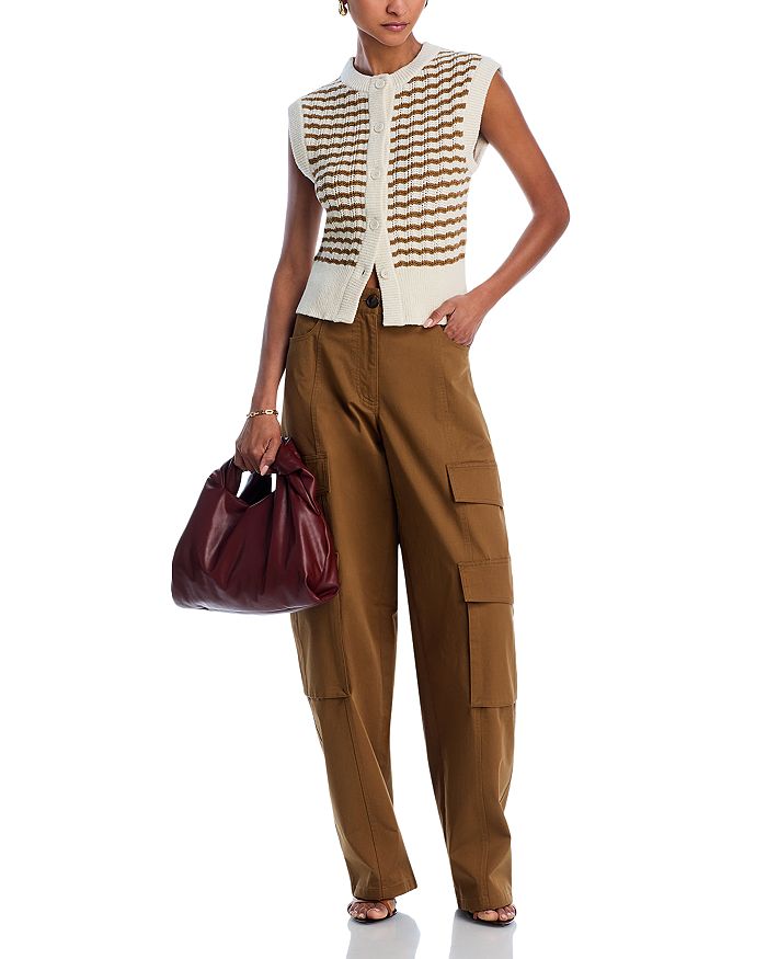 Кардиган без рукавов Margo A.L.C., белый
Кардиган без рукавов Margo A.L.C., белый