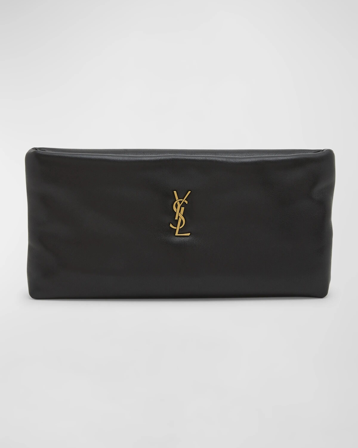 Сумка-клатч Calypso Ziptop YSL из гладкой кожи с подкладкой Saint Laurent, цвет Black
Сумка-клатч Calypso Ziptop YSL из гладкой кожи с подкладкой Saint Laurent, цвет Black