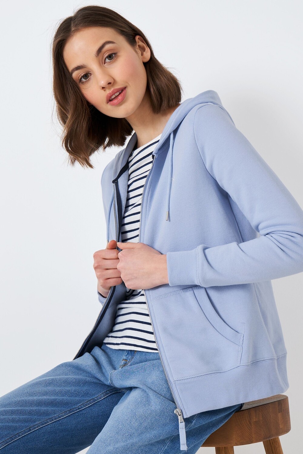 Синяя хлопковая толстовка Crew Clothing Company, синий
Синяя хлопковая толстовка Crew Clothing Company, синий