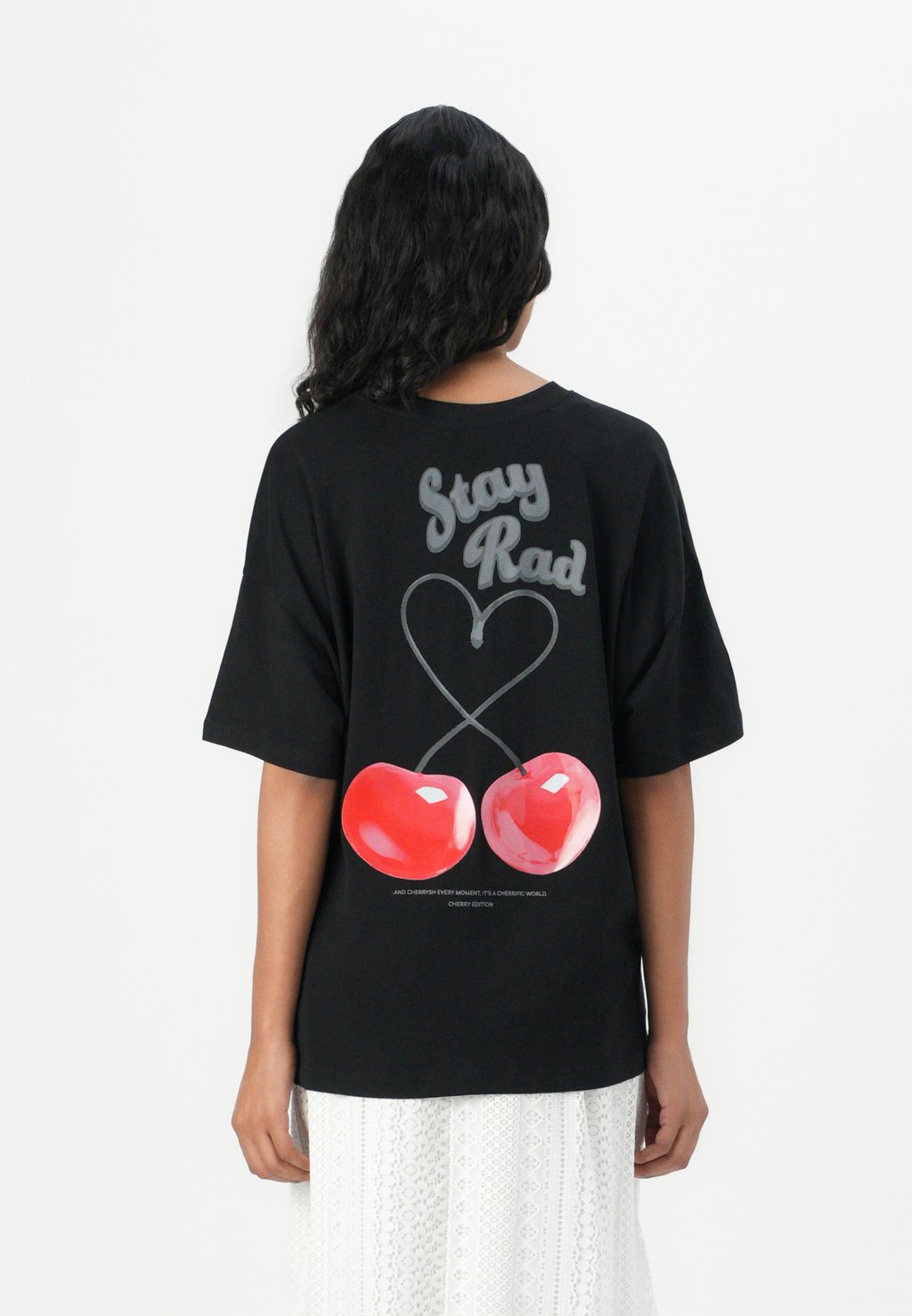 Футболка с принтом ONLCARRIE LIFE CHERRY BOX ONLY, черный
Футболка с принтом ONLCARRIE LIFE CHERRY BOX ONLY, черный