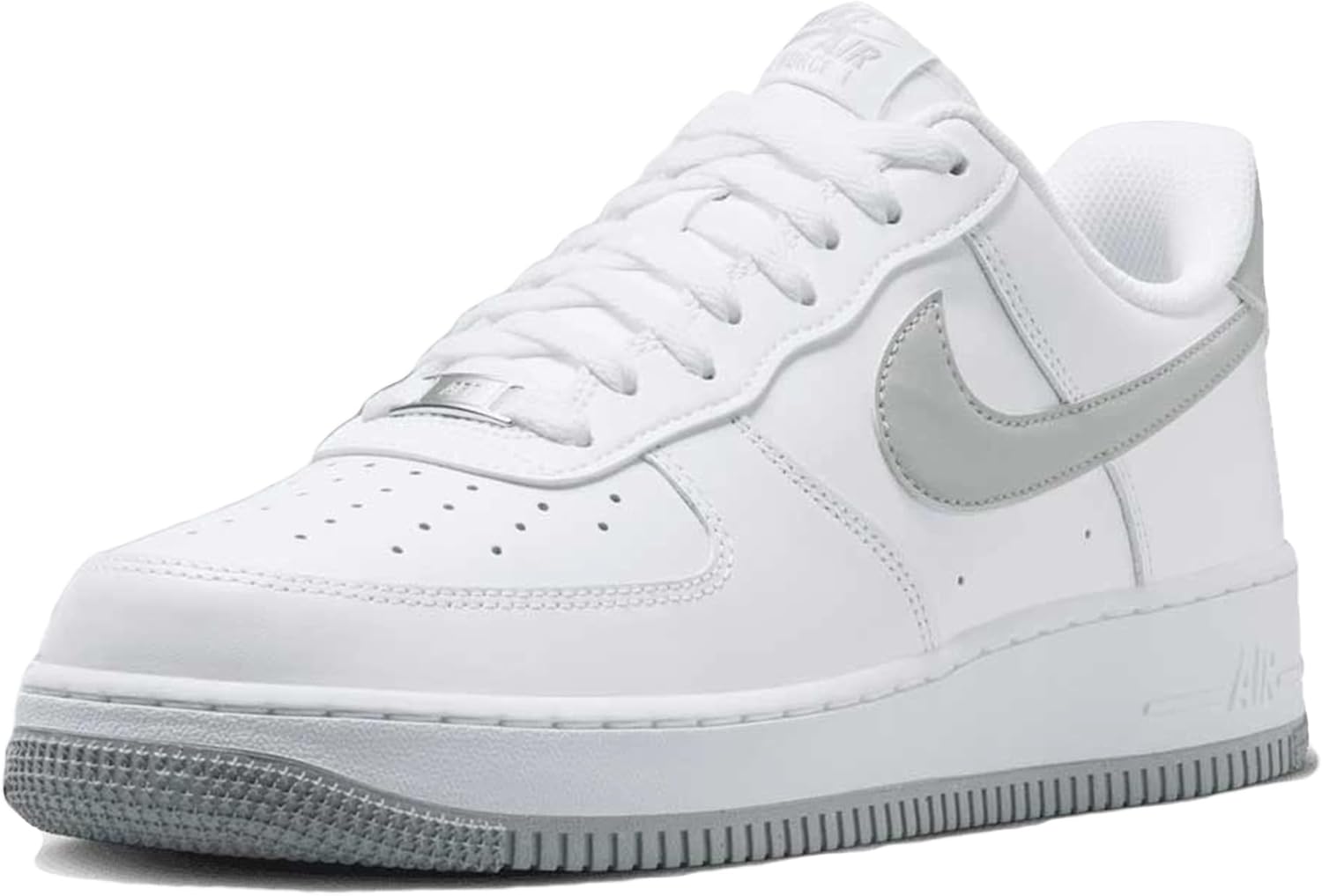 Кроссовки Nike Air Force 1 '07 мужские, White Lt Smoke Grey White
Кроссовки Nike Air Force 1 '07 мужские, White Lt Smoke Grey White