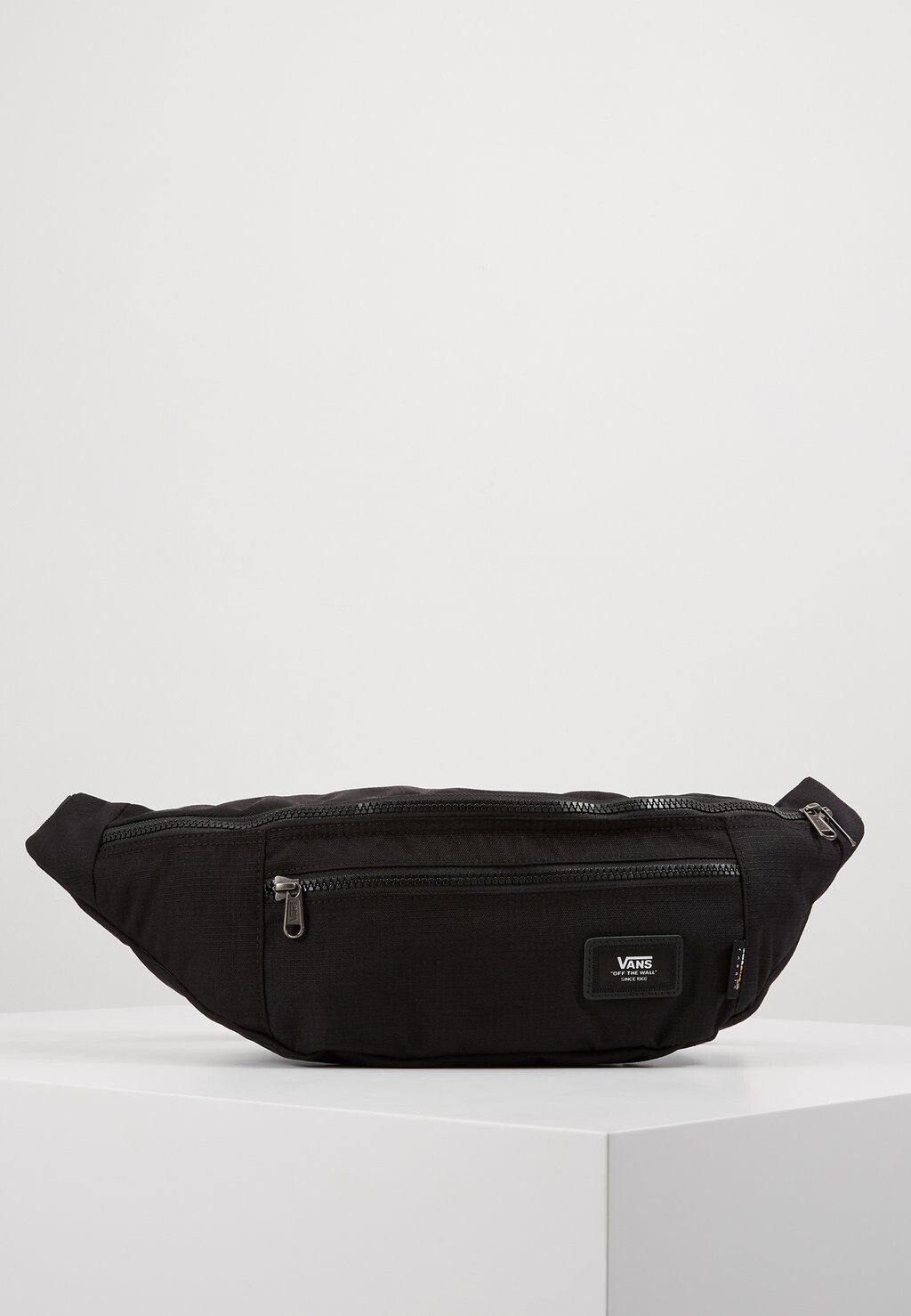 Поясная сумка WARD Vans, цвет black ripstop
Поясная сумка WARD Vans, цвет black ripstop