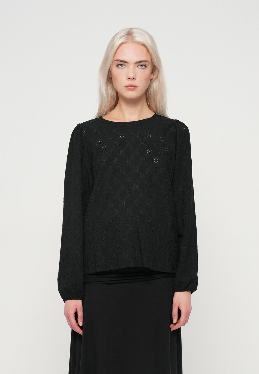 Блуза VILA VIASTA O-NECK L/S , Black Beauty/Black
Блуза VILA VIASTA O-NECK L/S , Black Beauty/Black