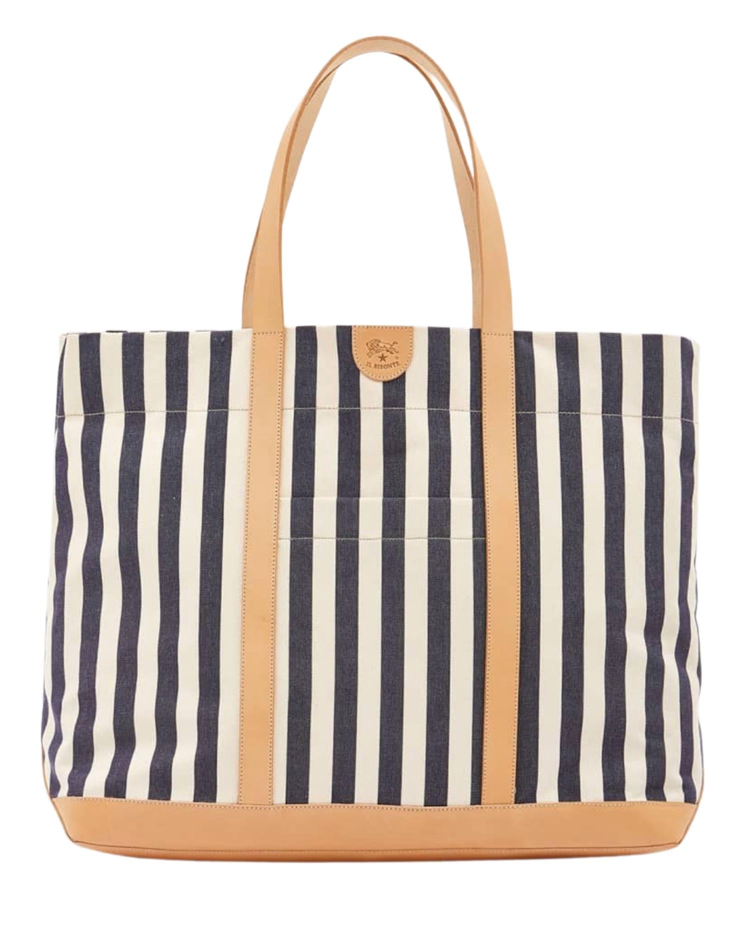 Женская большая сумка-тоут Caramella, цвет Рига, Blu/naturale Il Bisonte, Riga Blu/Naturale
Женская большая сумка-тоут Caramella, цвет Рига, Blu/naturale Il Bisonte, Riga Blu/Naturale